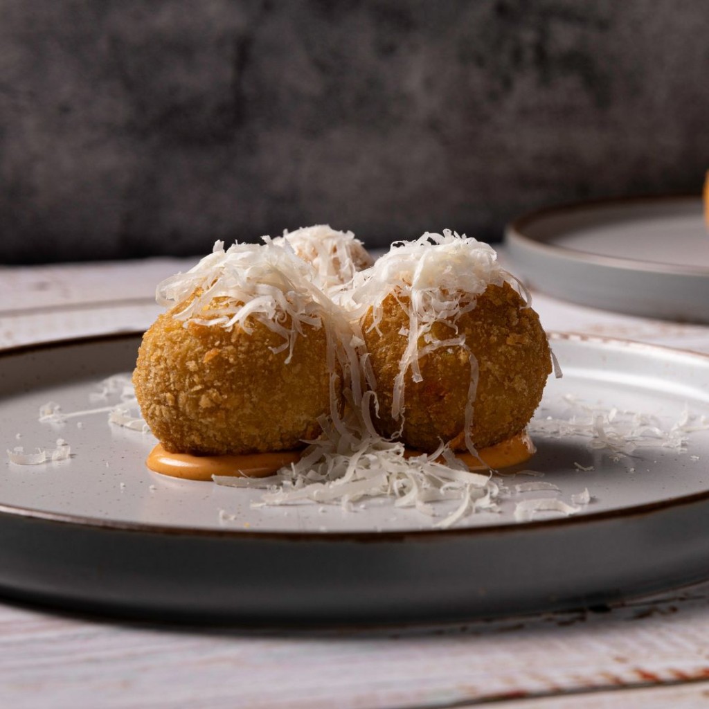 Croquette Chicken Kyiv, Frozen - RaviOllie