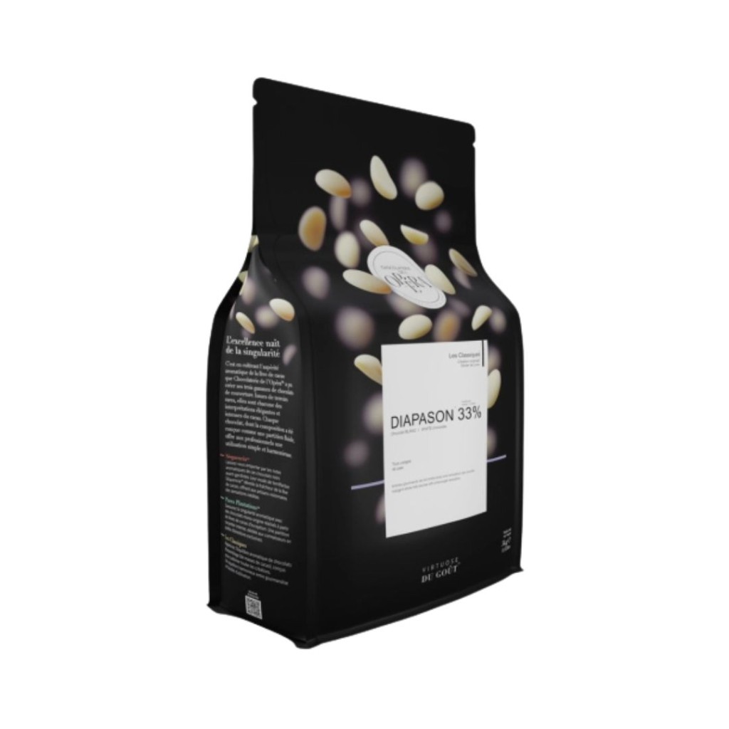 White Chocolate Couverture, Callets 'Diapson' 33% - Chocolaterie de L'opera