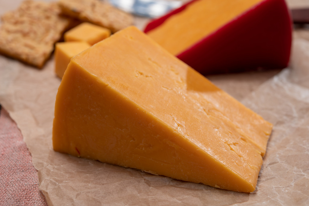 Cheddar Mild Coloured