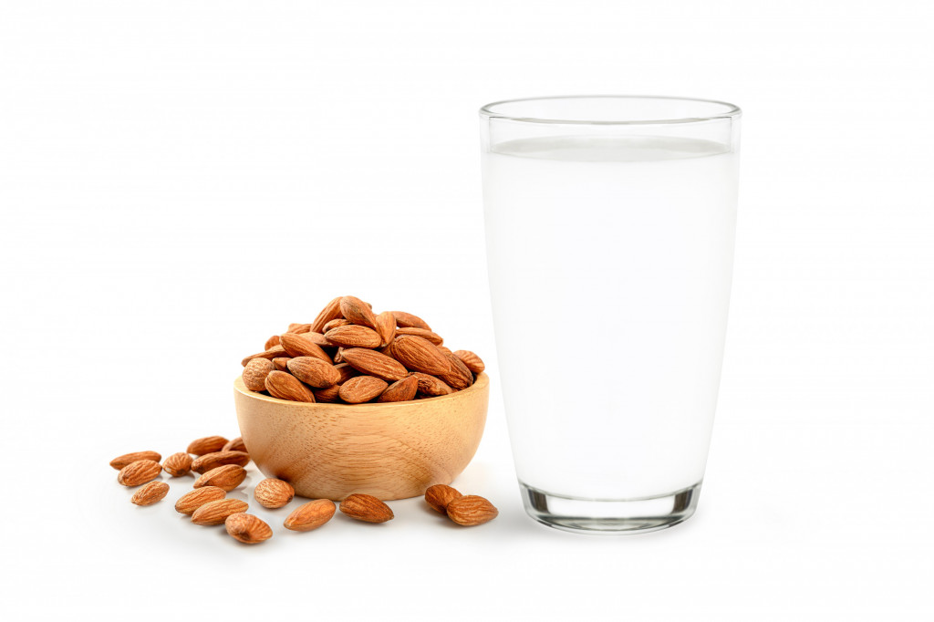 Almond Milk Unsweetened Ecomil