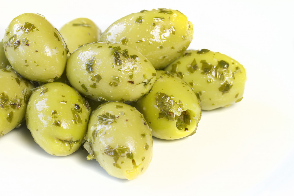 Green Pitted Olives with Herb
